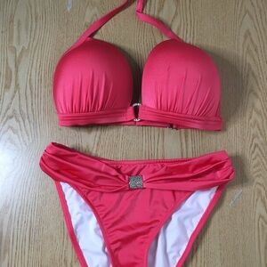 B5 New Womens Venus 2pc Swimsuit Bikini Coral 🪸 Watermelon 🍉 Size DDD/8
